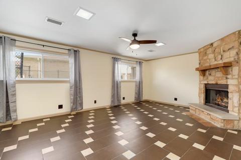 705 Devonshire Dr, Des Plaines, IL 60018 photo 15