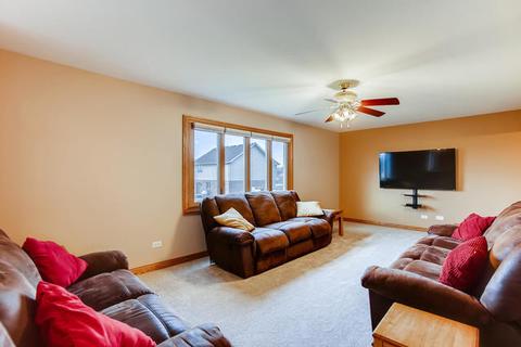 9001 Willow Ln, Mokena, IL 60448 photo 12