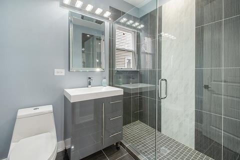 708 E 44th St, Chicago, IL 60653 photo 7