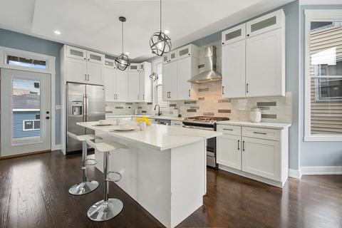 708 E 44th St, Chicago, IL 60653 photo 4
