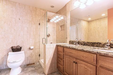 1035 Bentley Ln, Bartlett, IL 60103 photo 12