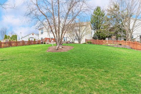 1035 Bentley Ln, Bartlett, IL 60103 photo 23