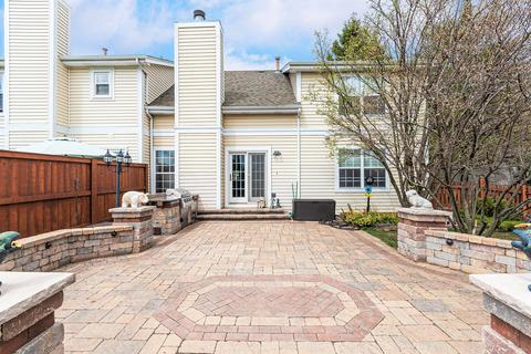 1035 Bentley Ln, Bartlett, IL 60103 photo 25