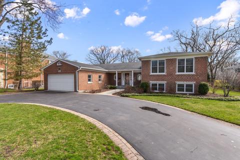 945 Oak Dr, Glencoe, IL 60022 photo 1