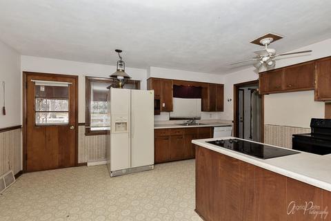 4704 Lindwall Rd, Harvard, IL 60033 photo 9