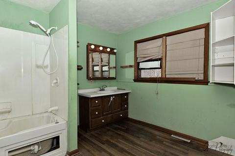 4704 Lindwall Rd, Harvard, IL 60033 photo 17