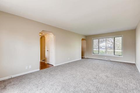3019 Miller Dr, Mchenry, IL 60050 photo 8
