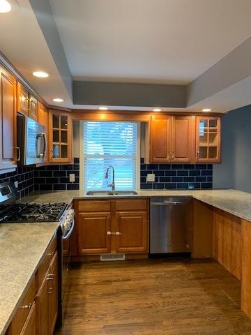 395 E Park Ave, Elmhurst, IL 60126 photo 3
