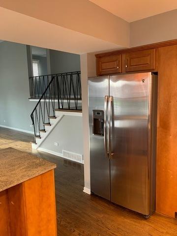 395 E Park Ave, Elmhurst, IL 60126 photo 4