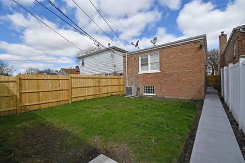 1721 E 93rd St, Chicago, IL 60617 photo 31