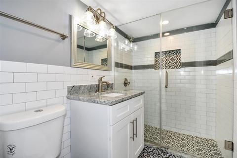 1721 E 93rd St, Chicago, IL 60617 photo 14