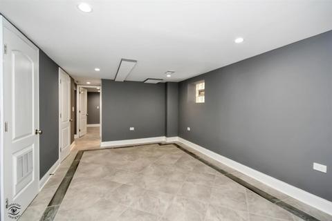 1721 E 93rd St, Chicago, IL 60617 photo 29