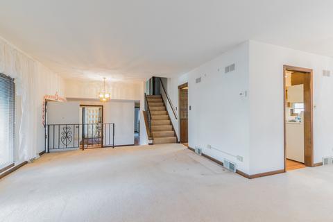 17939 Maple St, Lansing, IL 60438 photo 7