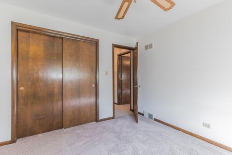 17939 Maple St, Lansing, IL 60438 photo 23