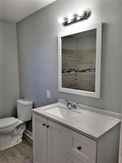431 Addison St, Elgin, IL 60120 photo 13