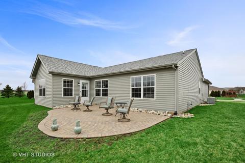 1114 Monroe Ave, Mchenry, IL 60050 photo 15