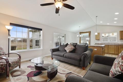 1114 Monroe Ave, Mchenry, IL 60050 photo 3