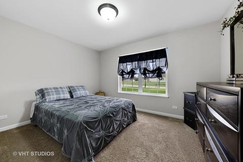 1114 Monroe Ave, Mchenry, IL 60050 photo 11