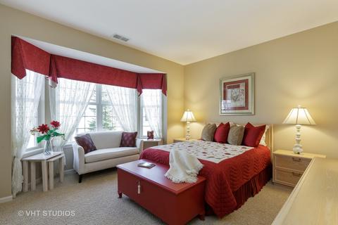 702 Breezy, Elgin, IL 60124 photo 31