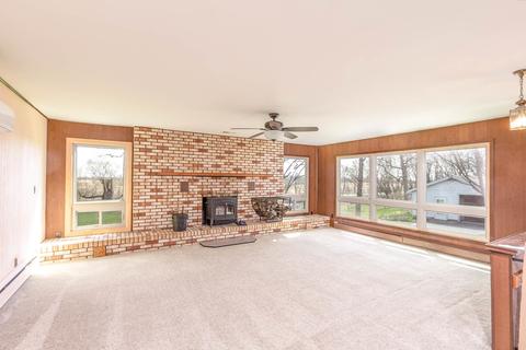 3715 Lindwall Rd, Harvard, IL 60033 photo 6