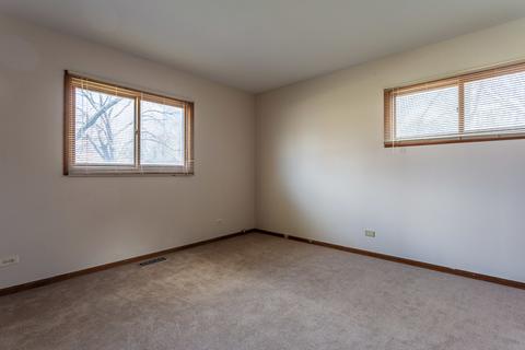 630 Morton St, Hoffman Estates, IL 60169 photo 8