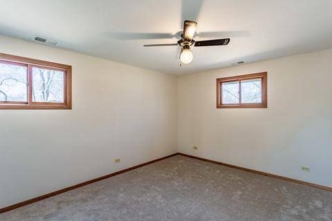 630 Morton St, Hoffman Estates, IL 60169 photo 19