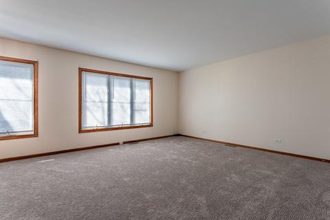 630 Morton St, Hoffman Estates, IL 60169 photo 5