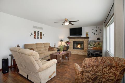 1813 Glacier Ridge Dr, Plainfield, IL 60586 photo 6