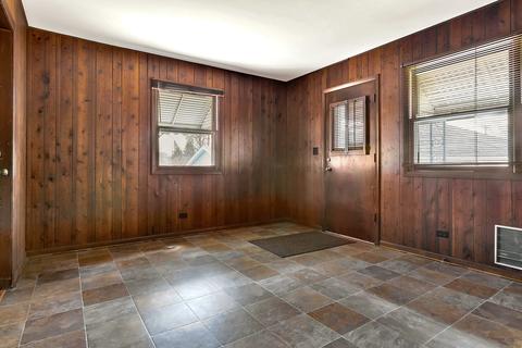 665 Ludlow Ave, Elgin, IL 60120 photo 20