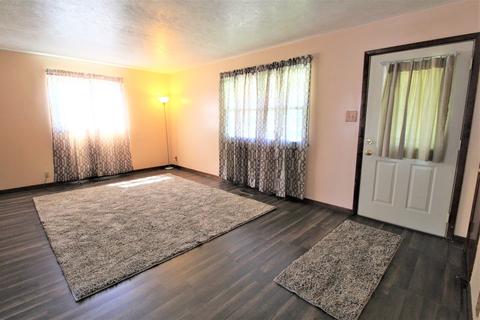 326 Robinson Dr, Morris, IL 60450 photo 3