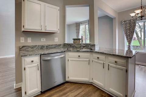 1539 Spaulding Rd, Bartlett, IL 60103 photo 4