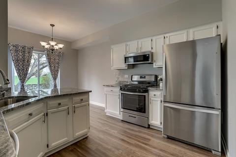 1539 Spaulding Rd, Bartlett, IL 60103 photo 5