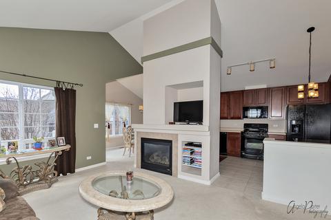 1968 Concord Dr, Mchenry, IL 60050 photo 3