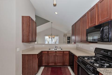 1968 Concord Dr, Mchenry, IL 60050 photo 8