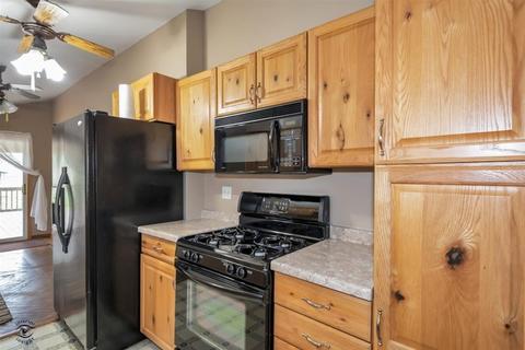 1071 S 8th Ave, Kankakee, IL 60901 photo 9