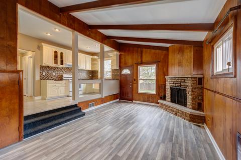 1124 Hill Ave, Elgin, IL 60120 photo 21