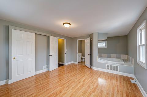 1124 Hill Ave, Elgin, IL 60120 photo 35