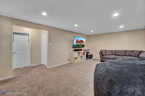 5540 Maple Ln, Midlothian, IL 60445 photo 15