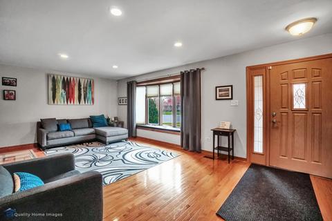5540 Maple Ln, Midlothian, IL 60445 photo 4
