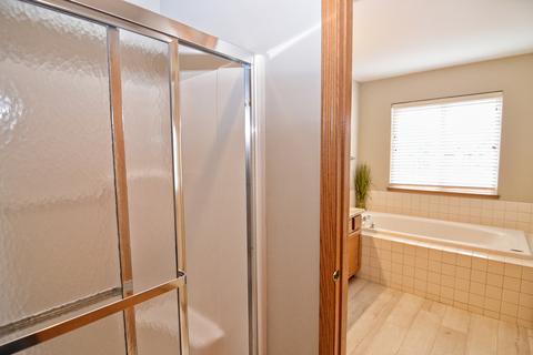 2014 Jeffrey Ln, Elgin, IL 60123 photo 23