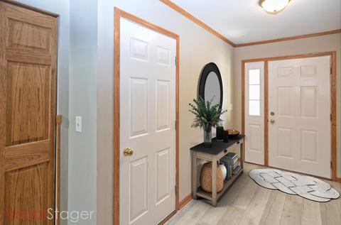 2014 Jeffrey Ln, Elgin, IL 60123 photo 3