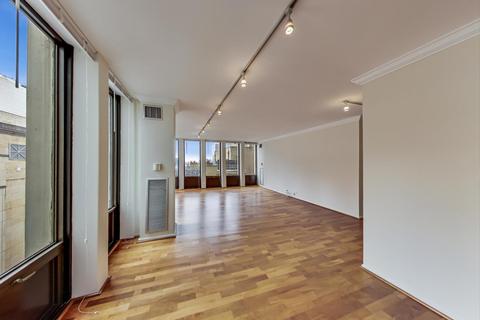 100 E Walton St #16F, Chicago, IL 60611 photo 16