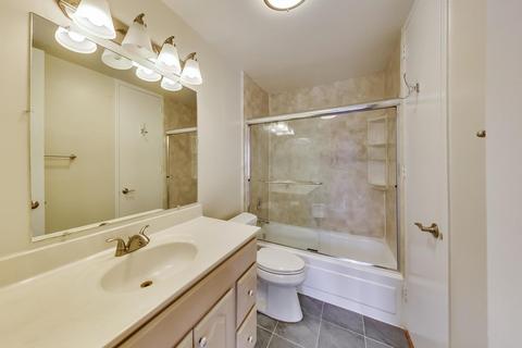 100 E Walton St #16F, Chicago, IL 60611 photo 33
