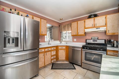 316 Bishop Ct, Bartlett, IL 60103 photo 10