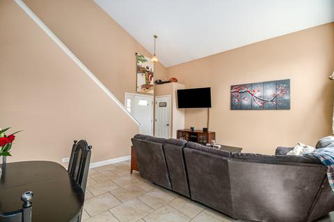 316 Bishop Ct, Bartlett, IL 60103 photo 5
