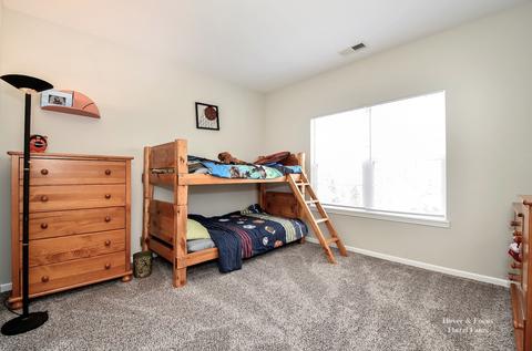 3702 Middleton Ct, Elgin, IL 60124 photo 7