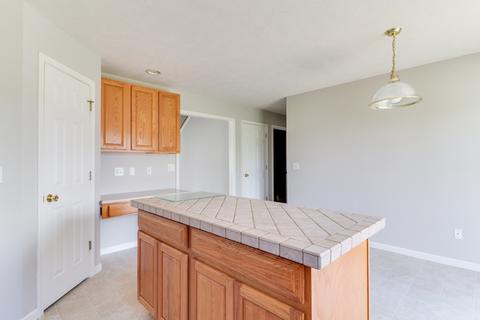 111 Sandra Ct, Normal, IL 61761 photo 9