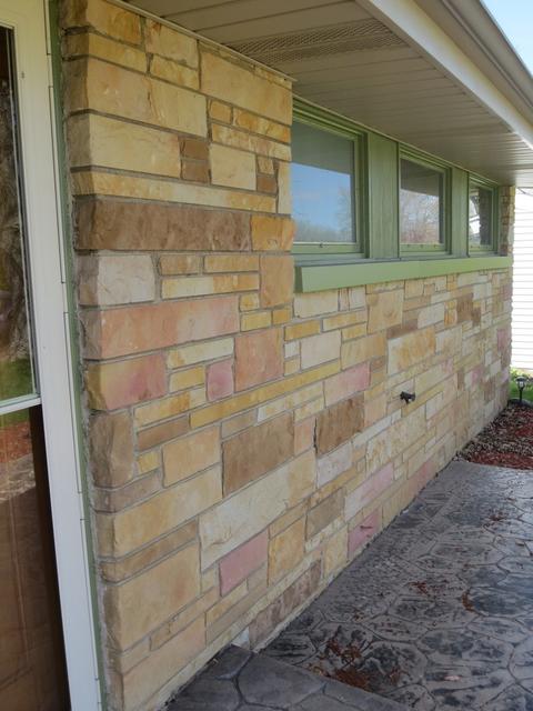 925 Vale St, Bloomington, IL 61701 photo 3
