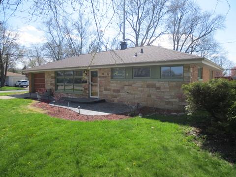 925 Vale St, Bloomington, IL 61701 photo 1