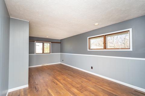 310 S Oak St, Forrest, IL 61741 photo 23